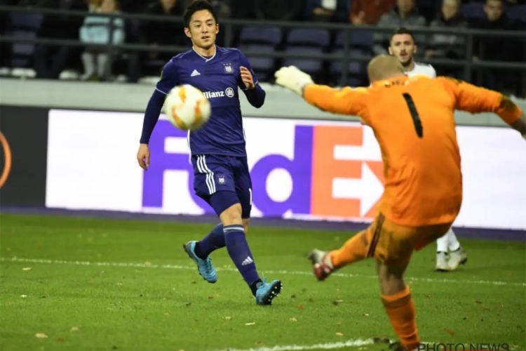 Wat is er nu juist aan de hand met dat veld van Anderlecht? Rottende wortels
