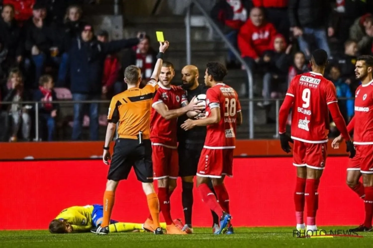 Scheidsrechter Put en VAR krijgen ongewilde hoofdrol in Antwerp-STVV: "Hier stellen wij ons uiteraard vragen bij"