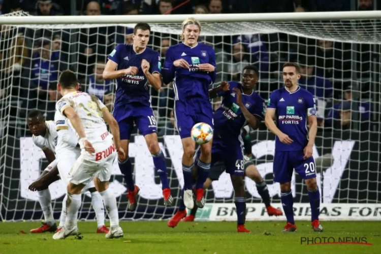 Son profil reste très demandé : un ancien artiste de Pro League est libre...mais négocie déjà activement