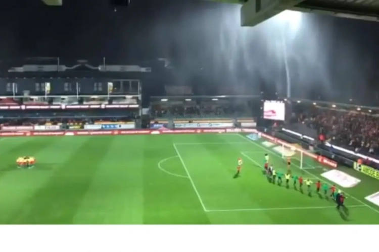 ? Oostende-Lokeren in stormachtige omstandigheden