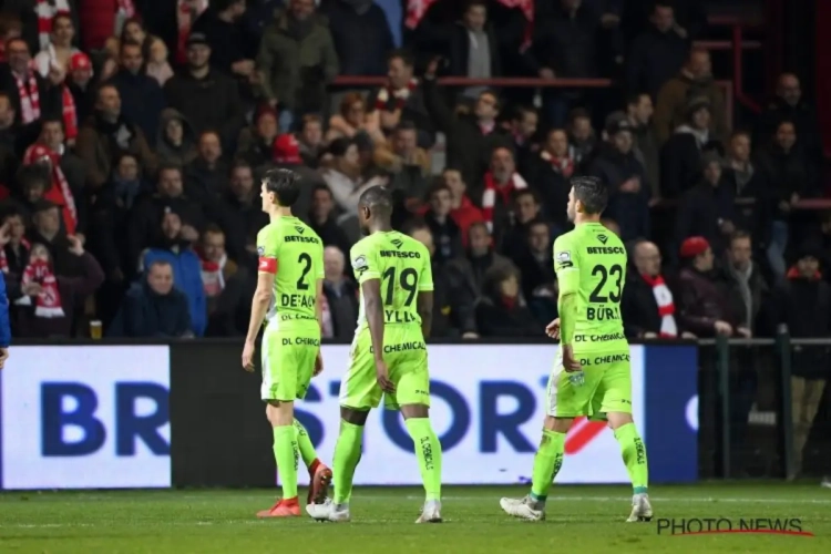 Minder kansen, minder balbezit, minder leuk om naar te kijken (maar wel een beetje effectief): "Voetbal is een makkelijk spel, maar ..."