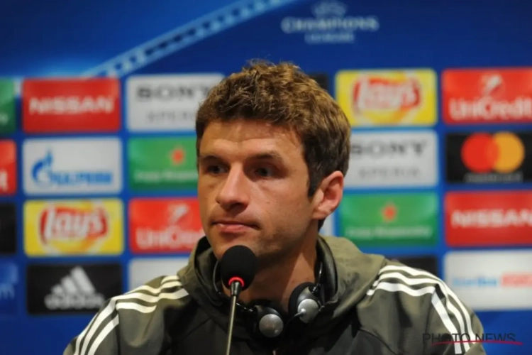 ? Müller (Bayern München) deelt doodschop uit aan Tagliafico, achteraf stapt hij de kleedkamer van Ajax binnen