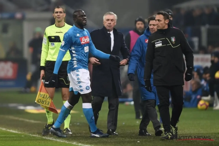 ? Koulibaly (ex-Genk) is het slachtoffer van racisme tijdens Inter-Napoli: "Volgende keer met z'n allen van het veld"