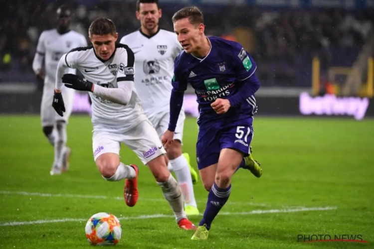 Verschaeren staat voor een drukke periode: play-off 1, EK-voorbereiding U19, contractbesprekingen, ...