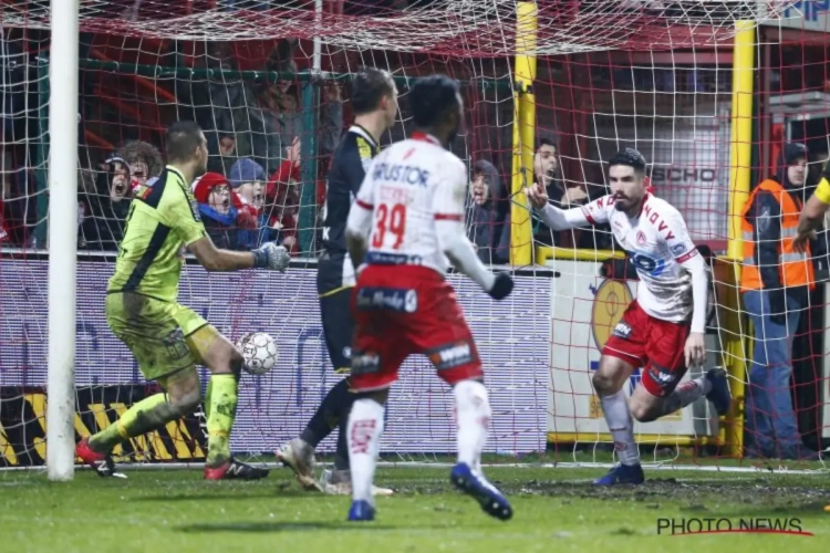 Verhulst moest zich aan het eind tóch nog omdraaien: "Sneu voor mij, maar vooral voor de ploeg"