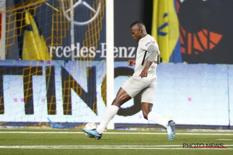 Scoringsmachine Samatta: "Ik ben dubbel gelukkig"