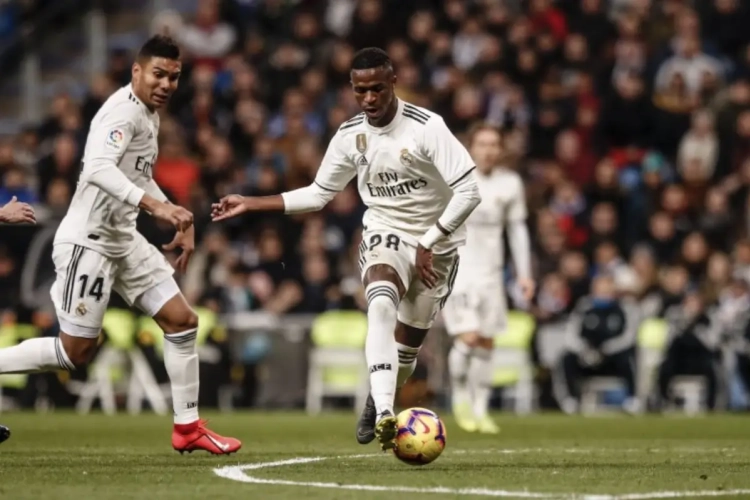 Vinicius komt met opvallende bekentenis: "Aanbod van FC Barcelona"