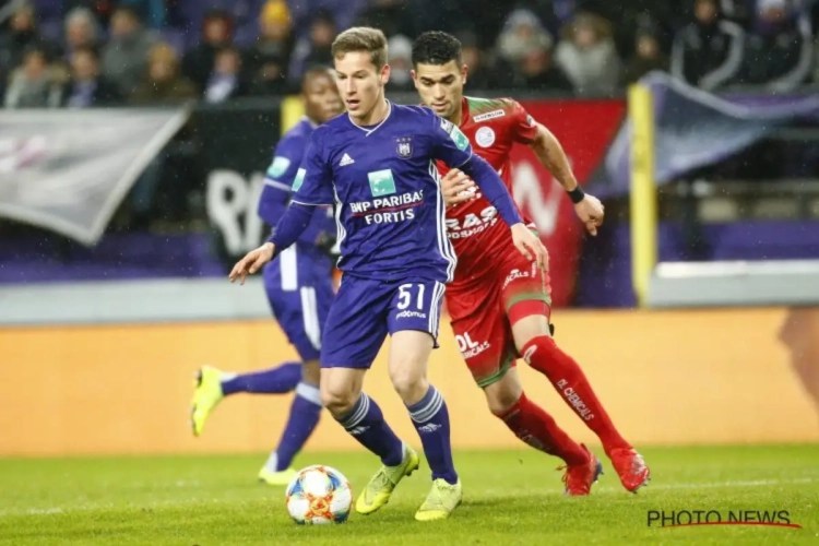 Rutten legt uit waarom hij net Verschaeren wisselde