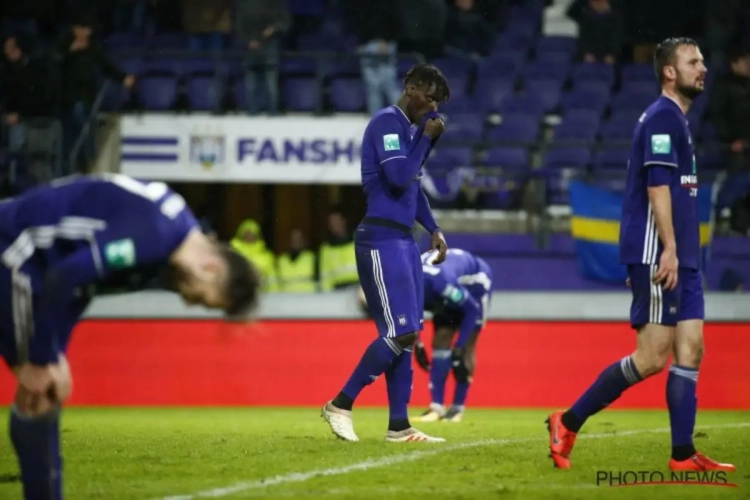 Anderlecht-icoon maakt zich zorgen: "Kara? Catastrofe! Wat moet je met een stopper die niet kan draaien of lopen?"