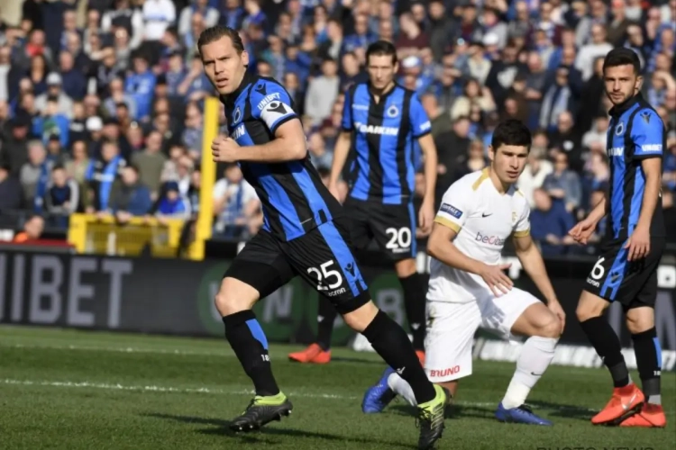 🎥 Voorbode voor zondag? Sinds de play-offs werd de titel al vaker gewonnen tegen de eerste achtervolger