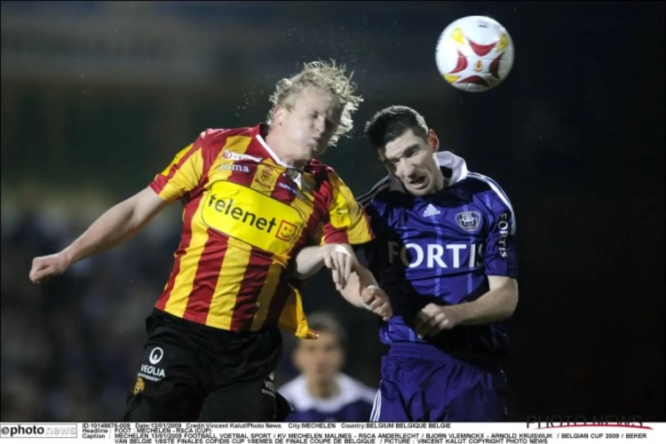 Rugblessure dwingt ex-Anderlechtspeler met twee bizarre statistieken tot voetbalpensioen