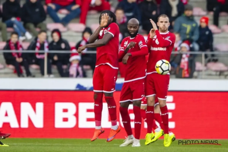 Bölöni bijzonder scherp voor een van zijn basisspelers: "Man in vorm? Dat hij dan maar eens begint te scoren"