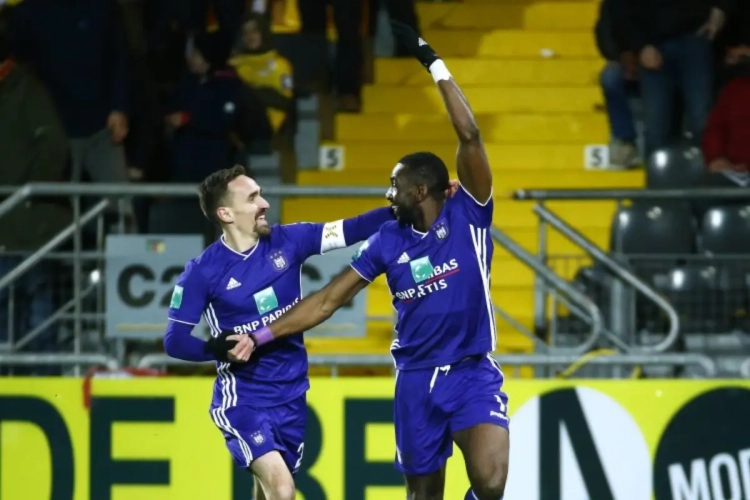 Bolasie en Verschaeren halen ploegmaats uit diepe slaap en Anderlecht doet gouden zaak