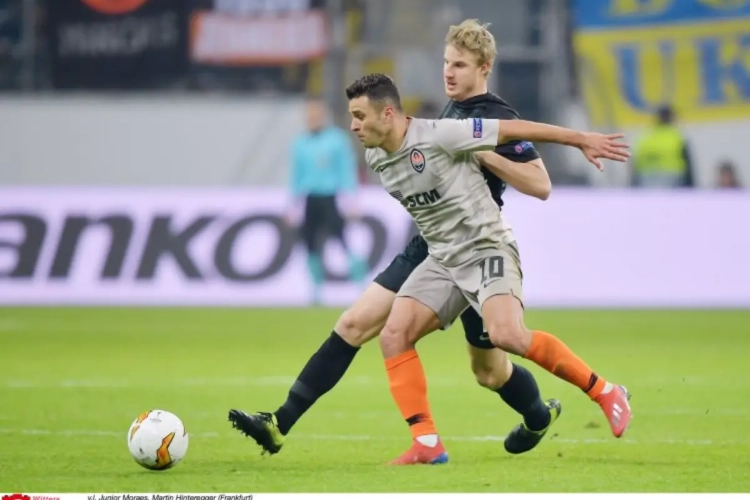 Junior Moraes ontvlucht Oekraïne en schenkt bijna 50.000 euro