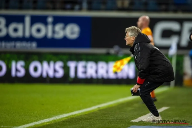 Bölöni steelt alweer de show: "Dat de vierde plaats zeker is? De enige zekerheid is dat we allemaal doodgaan"