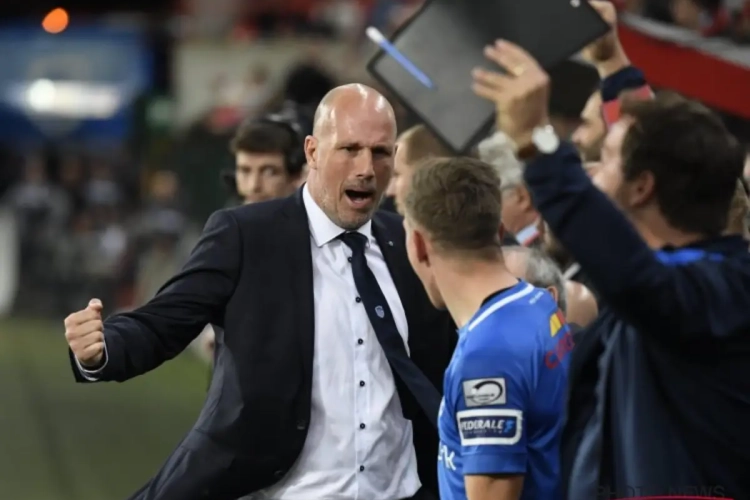 Ondanks nieuwe stap richting titel blijft Clement nederig: "Zou onrespectvol zijn moesten we als gorilla's roepen dat we de beste zijn"