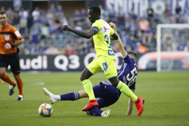 De pronostiek van de redactie: wat brengt het midweekvoetbal, met Anderlecht - Gent en Zulte Waregem - Club Brugge? Vul NU je prono in!