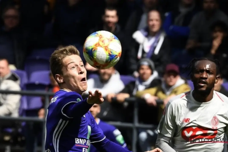 Yari Verschaeren komt terug op zijn doelpunt (en handspel) en de zware combinatie met school(examens)