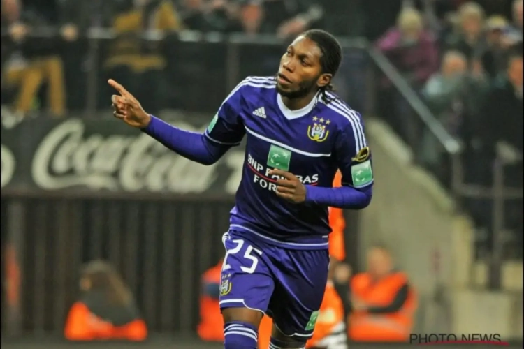 Anderlecht wil nog geen beslissing nemen over Mbokani