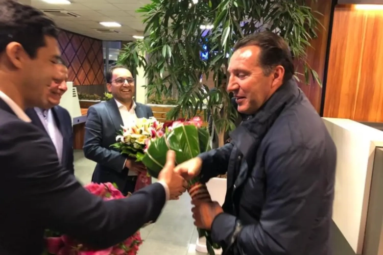 OFFICIEEL: Wilmots gaat met een Ferrera én een lokale grote naam aan de slag in Iran