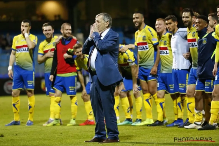 25 jaar na Bosman hebben makelaars veel macht: "Ofwel koop je een paar spelers uit mijn portefeuille, ofwel degradeer je"