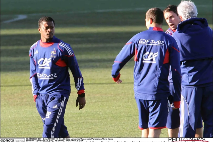 Bondsvoorzitter Frankrijk ontkent dat racisme aanwezig is in voetbal, gewezen international reageert: "Deschamps, pak je apen mee naar Afrika"