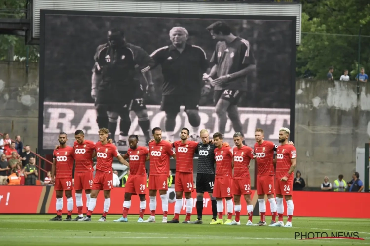 📷 MOOI! Standard pakt uit met knappe tifo en eert de overleden Robert Waseige