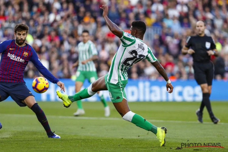 OFFICIEEL: Barcelona heeft nieuwe linksachter beet