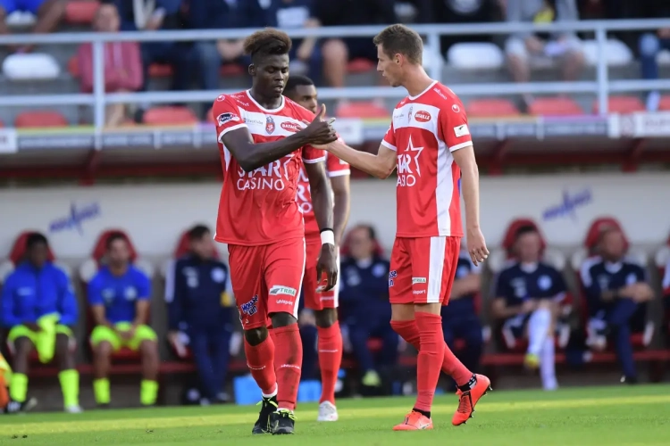 'Doorn in het oog van Gent en Anderlecht' wekt interesse op, Moeskroen maakt werk van contractverlenging