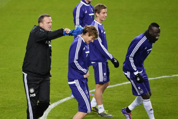 Zien we Guillaume Gillet binnenkort op Sclessin voetballen? "Je weet nooit"