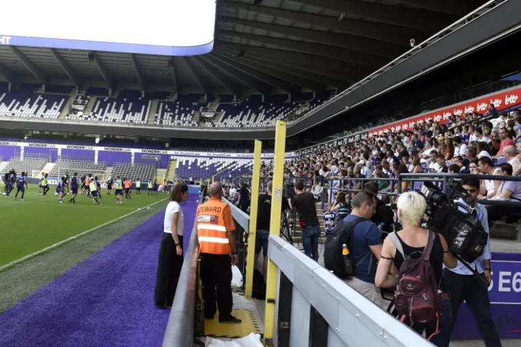 🎥 Anderlecht laat publiek binnen: basisspeler ontbreekt, Kompany houdt het rustig