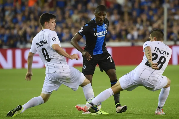 Hommeles in Oostenrijk: Champions-league tegenstander Club Brugge fel onder vuur, maar leider bijt van zich af: "Spionage!"