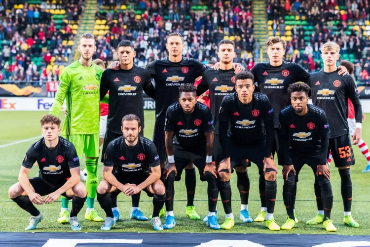 Goudhaantje laat nog maar eens van zich spreken bij Manchester United: "Hij doet ons denken aan Robin van Persie"