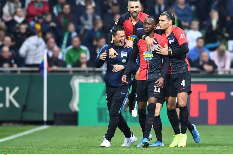 Lukebakio maakt voor het tweede seizoen op een rij indruk in de Bundesliga: "Mijn omhaal? Op automatische piloot"