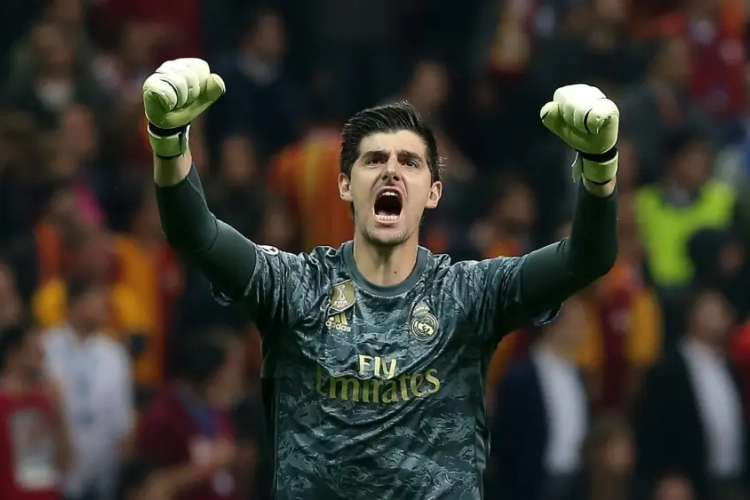Eindelijk felicitaties voor Thibaut Courtois! "Hij speelde de twijfels van zich af"