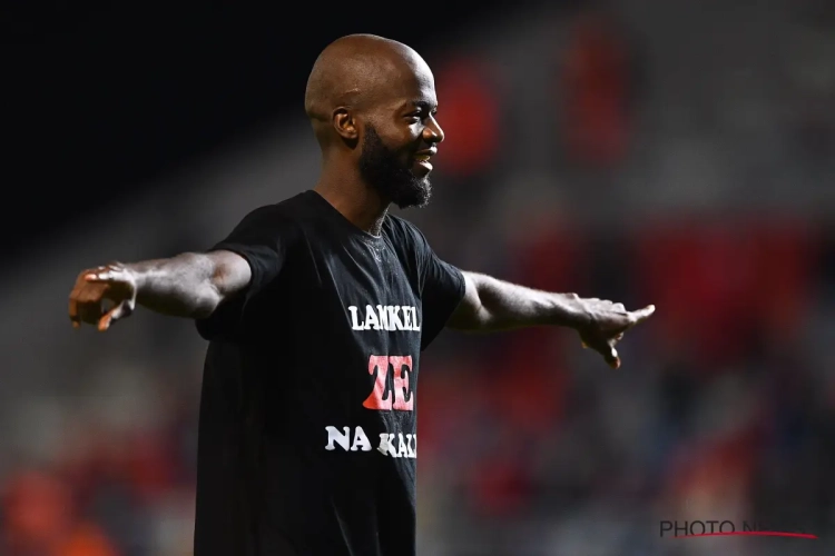 🎥 📷 Hét beeld van het weekend en de gele kaart die met de mantel der liefde werd bedekt