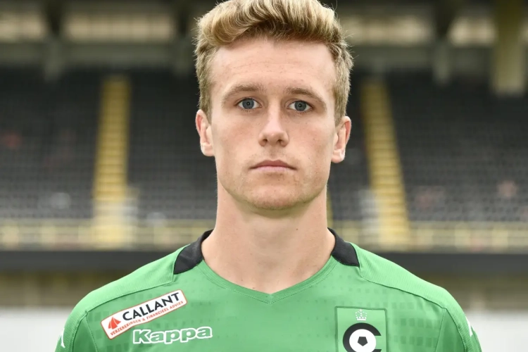 Cercle-talent debuteert voor eigen publiek in opmerkelijke invalbeurt: "Ik heb niet veel geslapen die nacht"