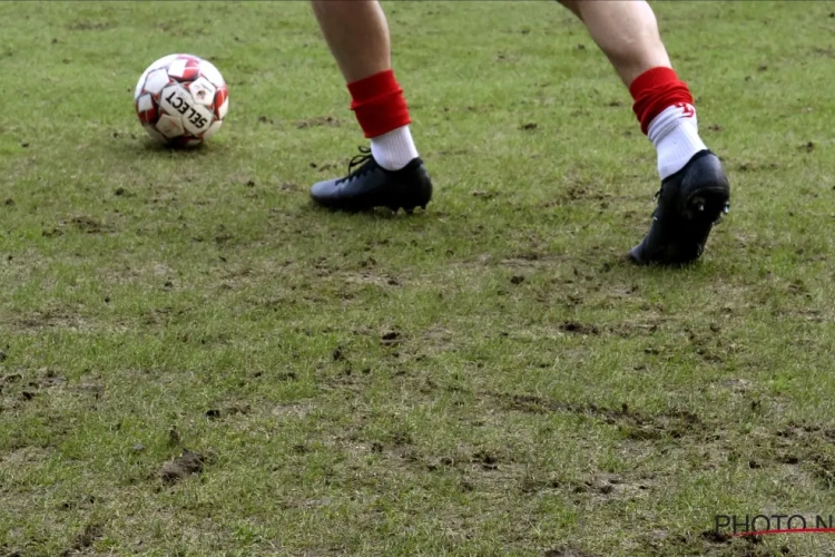 Het terrein van Standard was in slechte staat: "Jammer voor team als Standard"