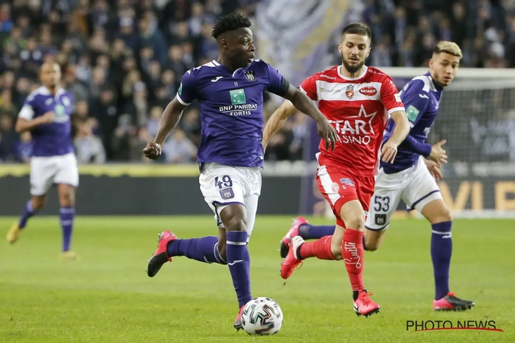 Haalt Martinez een verrassing bij de Rode Duivels? Doku staat op zijn radar