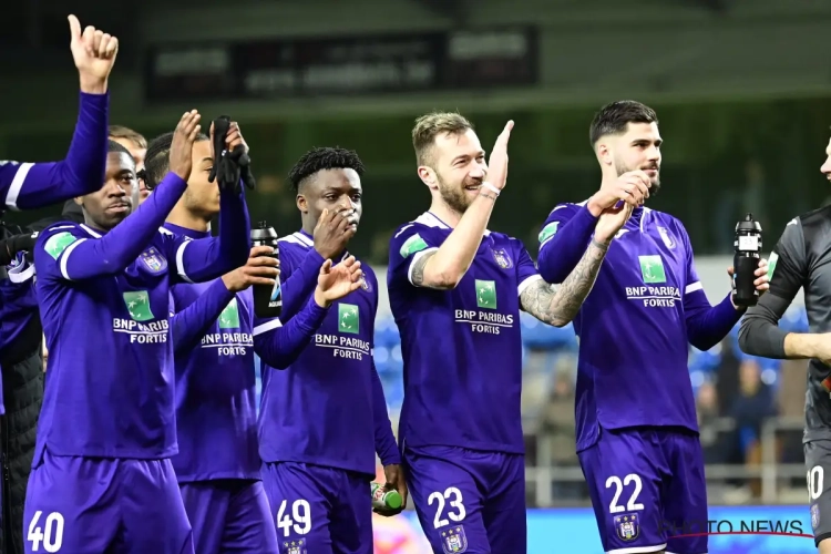 Anderlecht-spelers zien play-off 2 dichterbij komen: "Voor Brugge supporteren? Moeilijk, maar we hopen nu wel dat ze winnen"