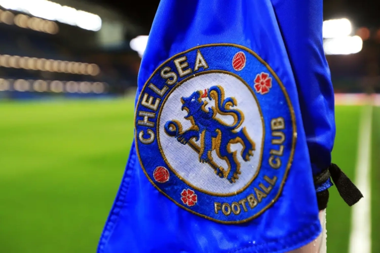 Chelsea veroordeelt racistische beledegingen van fans richting West Bromwich Albion speler