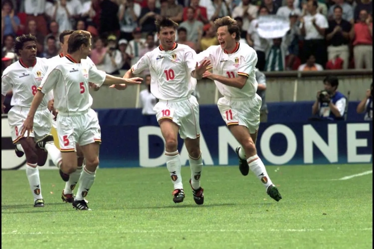 QUIZ: #CoronaFootballTrivia: Rode Duivels op WK1998: rode kaarten, gelijke spelen en vroege aftocht