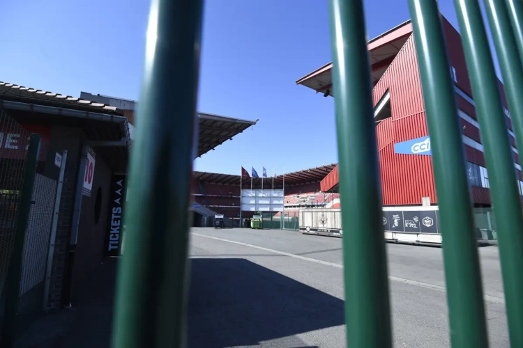 Pro League ontgoocheld na samenkomst van Standard-supporters: "Voetbal is passie, maar dergelijke taferelen zijn niet goed"