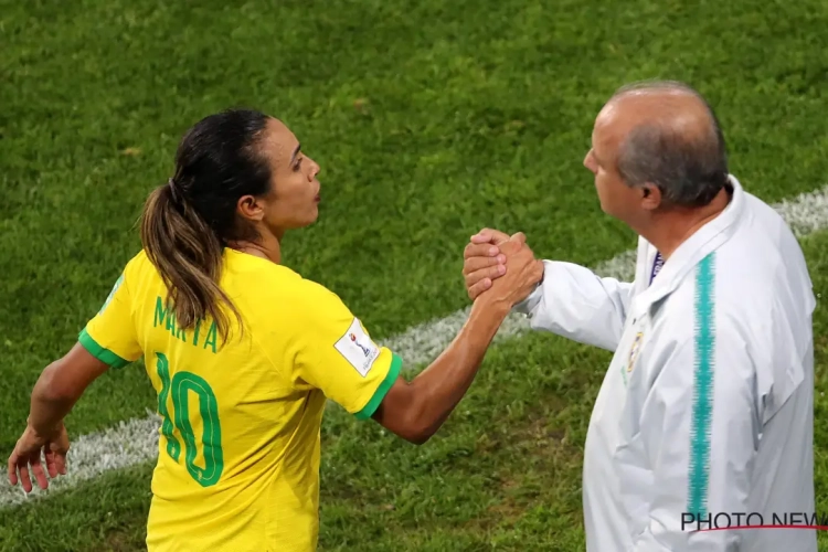 Braziliaanse voetbalbond gaat Australië achterna: Neymar en Marta verdienen evenveel