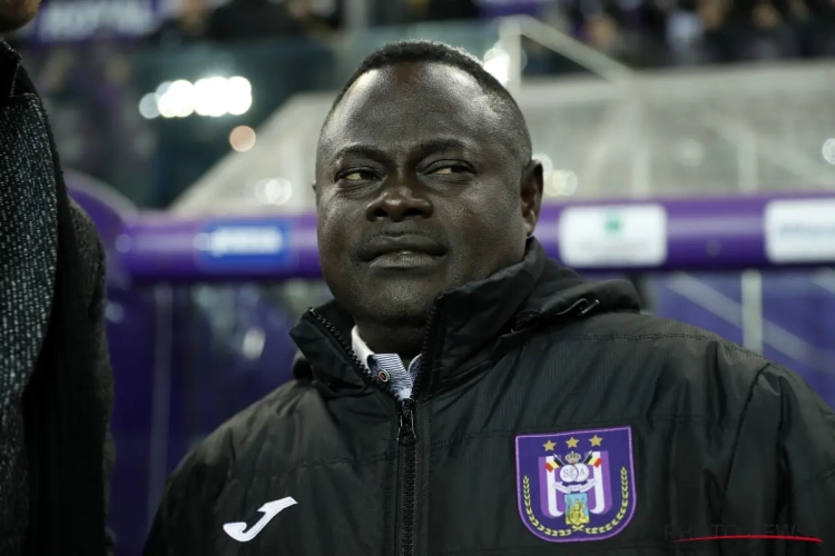 Nii Lamptey kreeg ooit een banaan naar zich toe geworpen en beet er een stuk af: "Als ik toen had geweten wat dat betekende..."