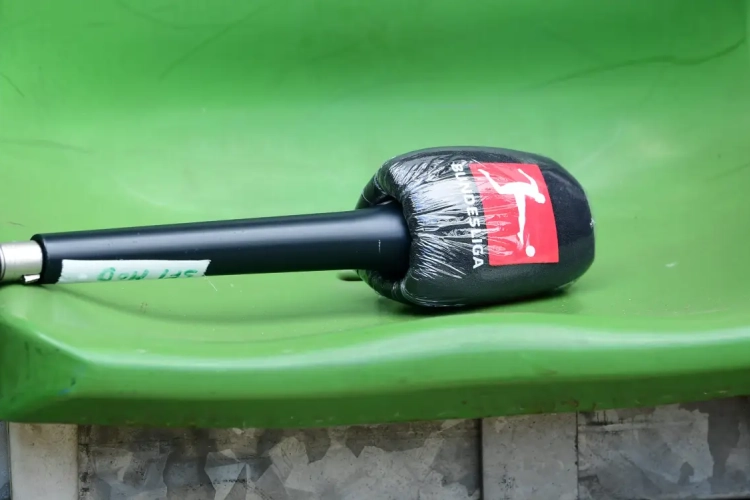 Duitse voetballer haalt keihard uit naar voetbalbond: "Het maakt ze allemaal geen moer uit"