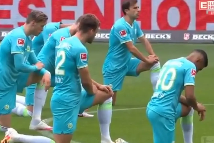 🎥 Bundesliga-clubs geven duidelijk signaal: ook Wolfsburg en Werder knielen