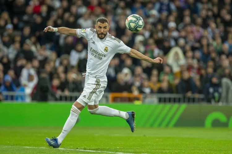 Lyon heeft een droom: "We willen met Benzema als aanvoerder de Champions League in"