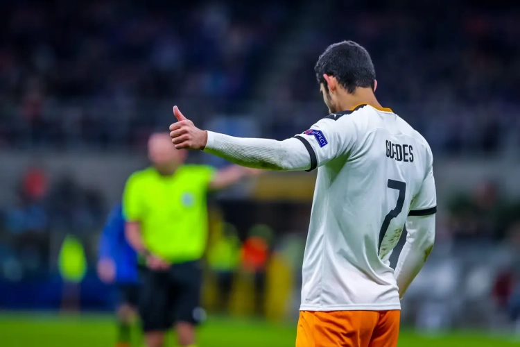 OFFICIEEL Benfica haalt offensieve versterking voor Champions League