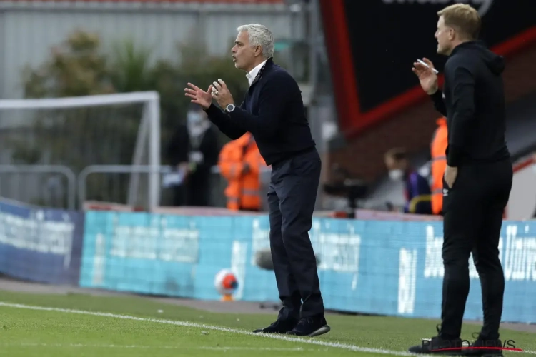 🎥 Mourinho was niet echt aanspreekbaar na blamage bij Bornemouth: persconferentie van... één woord